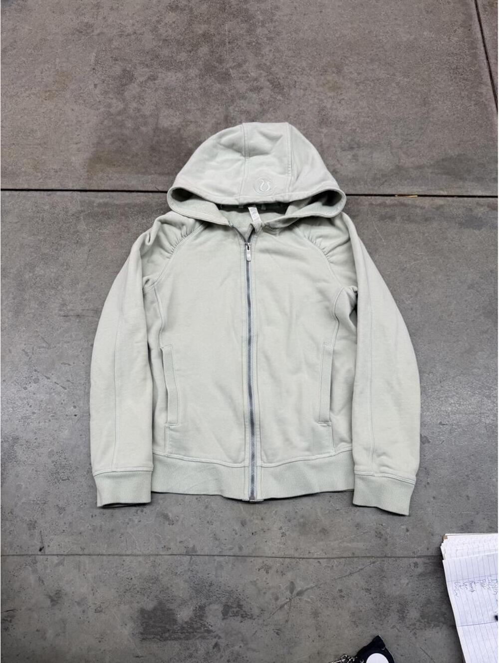 lululemon scuba full zip light green hoodie size 6 WOMENS